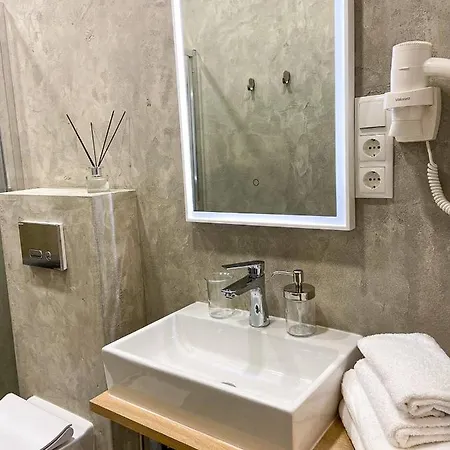 Apartment An *